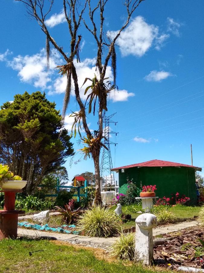 Hospedaje Santaelena -Chalets De Montana- Santa Elena  Buitenkant foto