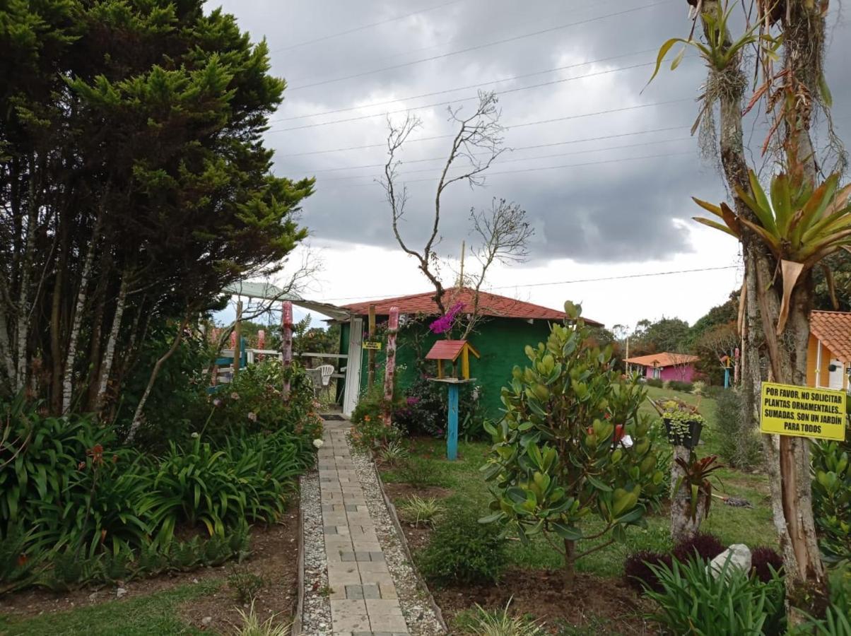 Hospedaje Santaelena -Chalets De Montana- Santa Elena  Buitenkant foto